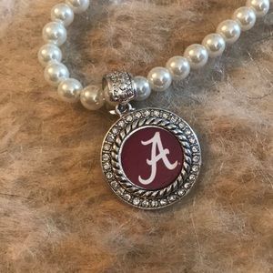 Official University of Alabama Pearl Necklace